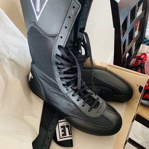 Brand new title boxing shoes for sale!